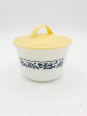​Pyrex Old Town Milk Glass Blue White Sugar Bowl Vintage  Floral Yellow Lid